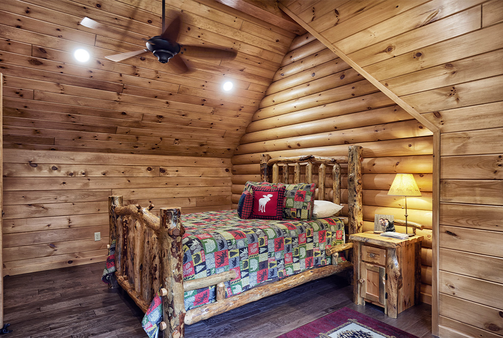 Beaver Mountain Log Homes Camp Kozakis Log Home Bedroom