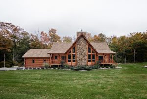 Prow Front Log Home With 10" Logs