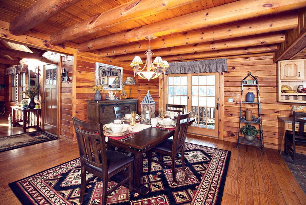 Beaver Mountain Log Homes Bartch Classic Lodge Log Home Dining Room