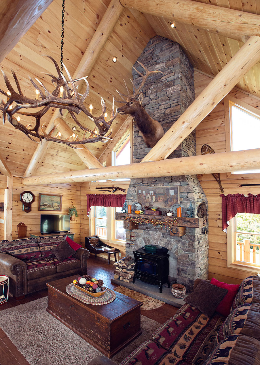 Beaver Mountain Log Homes Mountainview Log Home Living Space and Timber Trusses