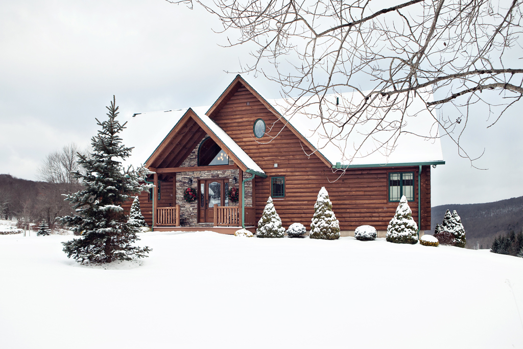 Beaver Mountain Log Homes Overlook Retreat Exterior Front
