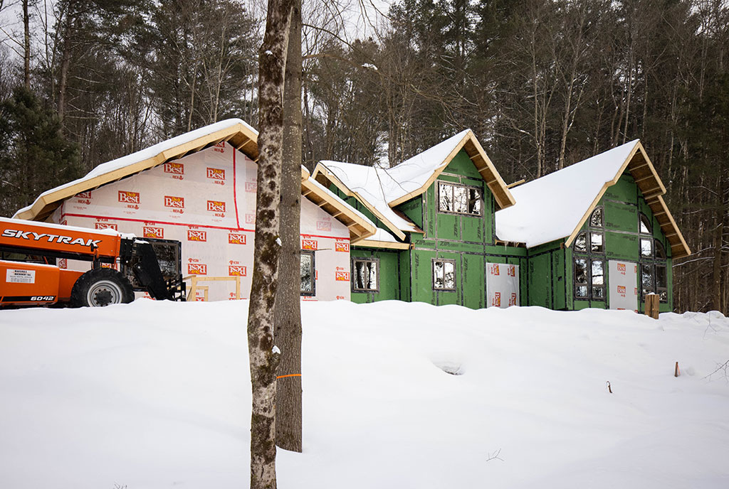 Winter construction keeps the project moving forward